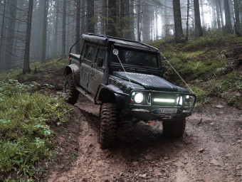 Колісні редуктори WEREWOLF на Land Rover 90/110/130