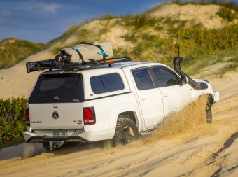 Пластиковий дах на кузов пікапа ARB VW Amarok DC 16+ MID CL64A