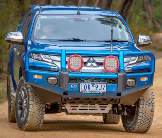 Передній бампер Summit Mitsubishi L200 MR 2019+ ARB 3446360