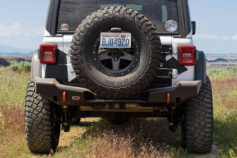 Задній захисний бампер Jeep Wrangler JL 2018+ ARB 5650380