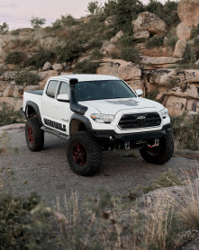 Колісні редуктори WEREWOLF на Toyota Tacoma - Фото 1