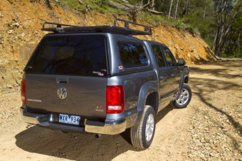 Пластиковий дах на кузов пікапа ARB VW Amarok DC 16+ MID CL61A