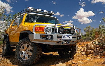 Передній захист ARB Winch DeLuxe TOY FJ-СRUISER вимагає дод. кріплення за роком випуску  ARB3420210