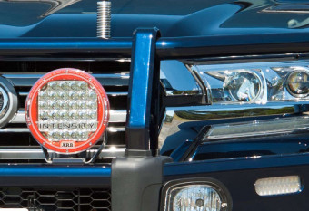 Передній бампер Summit для Toyota LC200 10/2015+ (LED поворотники и габариты) ARB 3415200  - Фото 1