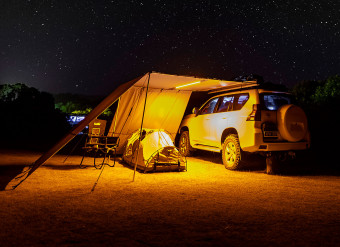 Тент ARB AWNING W/LIGHT 2.5х2.5 м до багажника, з підсвіткою ARB 814407 - Фото 1