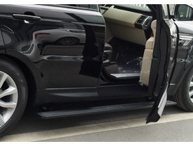 Висувні електричні пороги Range Rover Vogue 17+ з логотипом