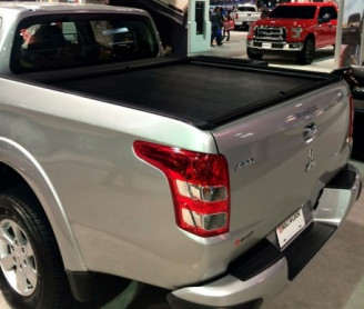 Ролет на кузов пікапа Roll-N-Lock для Mitsubishi  L200 2015- LG614M - Фото 14