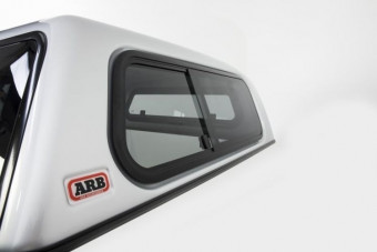 Бокове зсувне вікно для кунга праве в зборі ARB 1340202R
