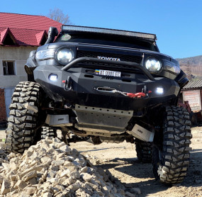 Колісні редуктори WEREWOLF на Toyota FJ Cruiser - Фото 3