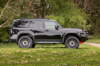 Бічні захисні пороги TOYOTA LC PRADO 250 2024+ ARB SUMMIT 4421170
