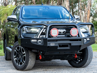 Передній бампер ARB Commercial для TOYOTA Hilux 2020+ 3414670