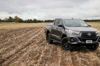 Кришка багажного відсіку PROFORM Tango без дуг (під покраску) TOY HILUX 15+ 10052703NOBAR - Фото 1