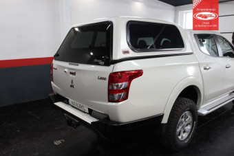 Пластиковий дах на кузов пікапа ARB MITSUBISHI L200 DC 2015+  CL58A