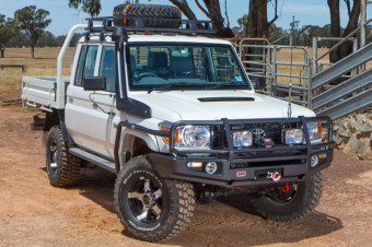 Бічні захисні дуги Toyota LC76 ARB 4412470