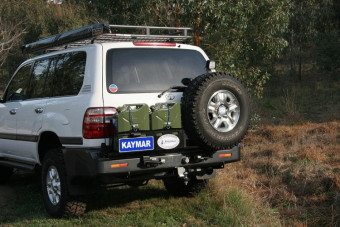 Виносне  кріплення запасного колеса KAYMAR до заднього бампера на праву сторону TLC100 K8040UR